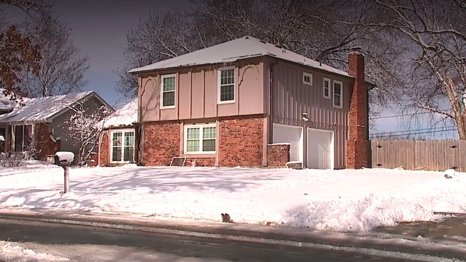 Mystery Deepens Over Kansas City Men Found Dead in Friend's Frozen Backyard