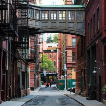 Exploring 12 Best Neighborhoods To Live In Manhattan