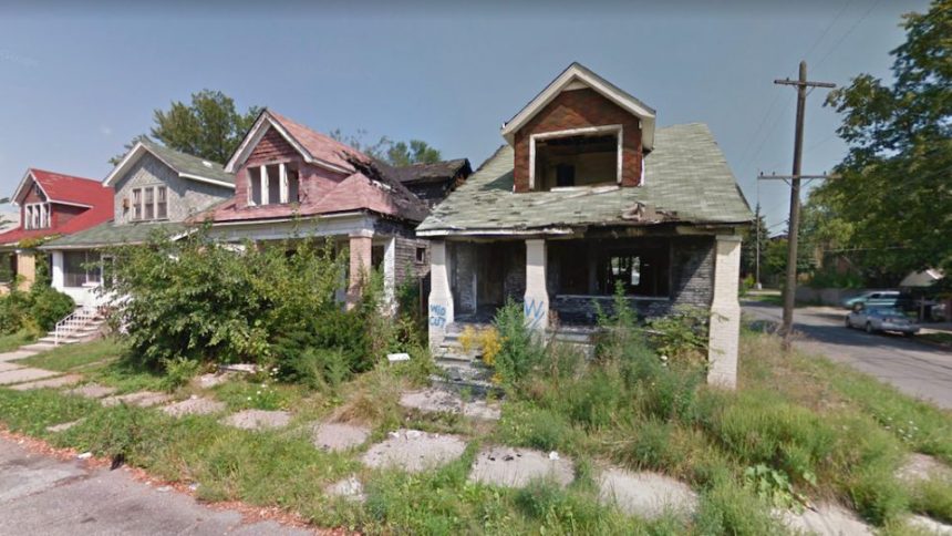 Revealing the Poorest Town in Neighborhood in Detroit, Michigan