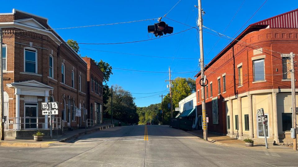 These Missouri Towns Suddenly Losing Their Population Very Fast