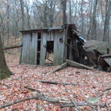 This Creepy Abandoned Town in Virginia Will Give You the Nightmares