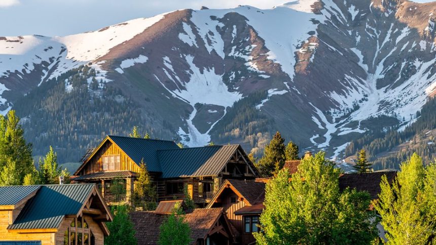 Choose Best Place to Live in Colorado With Your Family