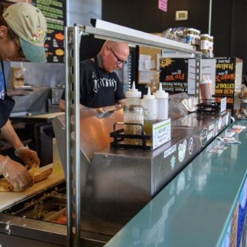Florida has Enacted New Law to Increase the Wages and Standards for Fast-food Employees