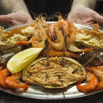 Michigan Eatery Becomes the Best Seafood Restaurant in the Entire State