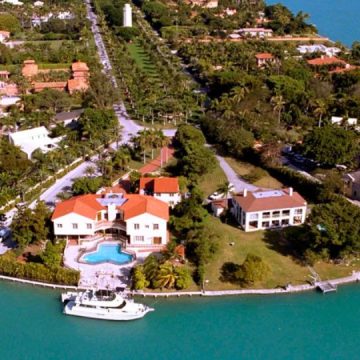 the Most Famous Celebrities Who Lives on Star Island Miami