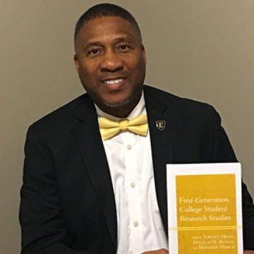 East Tennessee State Professor Wins the Social Science Scholar Award