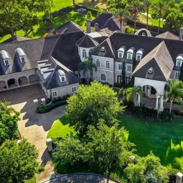 These Top Celebrities are Living In Houston