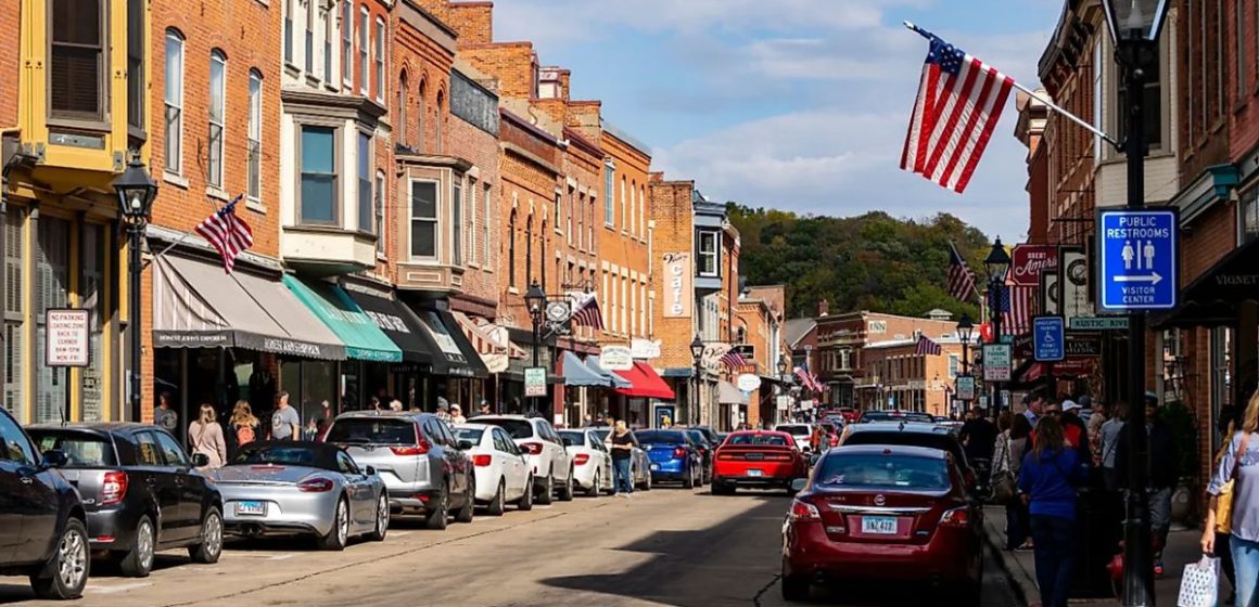 Economic Vibrancy Illinois Towns with Thriving Local Businesses
