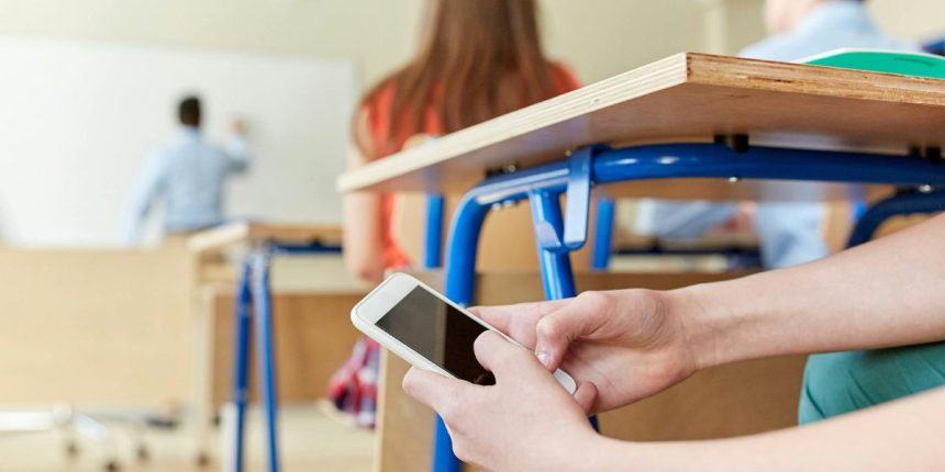 State-Wide Ruling School Cell Phone Bans Supersede District Regulations