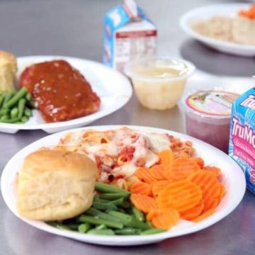 Free Breakfast and Lunch for Children at Miami-Dade and Broward Schools
