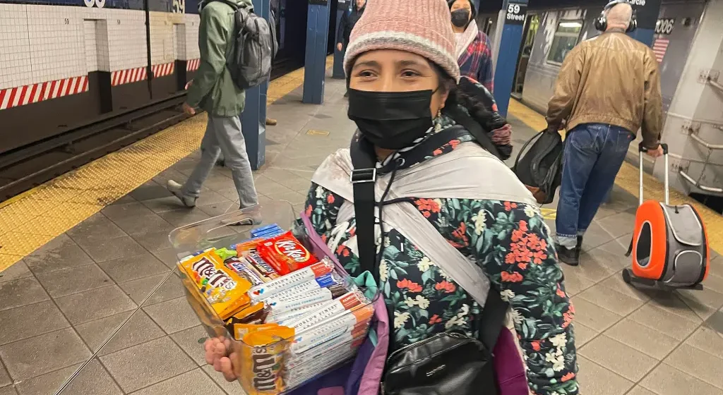 Subway Survival: Migrant Mothers Sell Candy to Make a Living in NYC