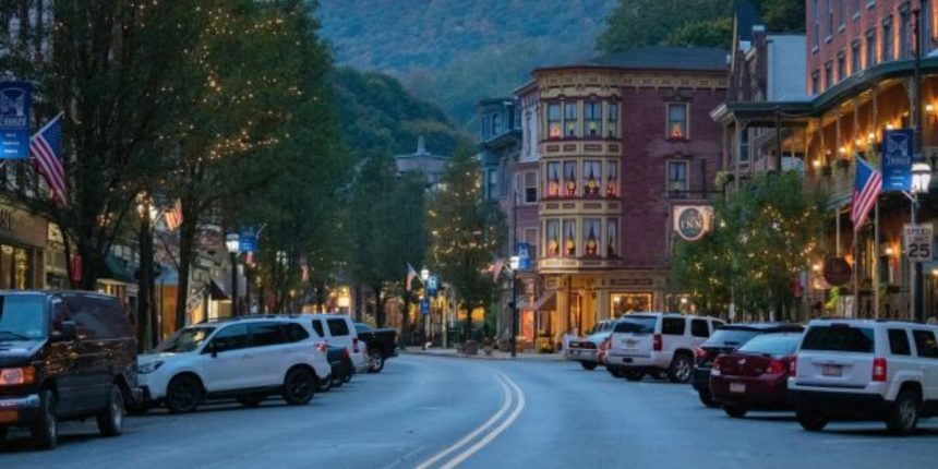 Hidden Gems Discovering 5 Adorable Small Towns in the Poconos