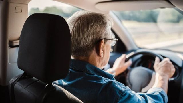 What Seniors Need to Know About Renewing Their Driver's License in New Jersey