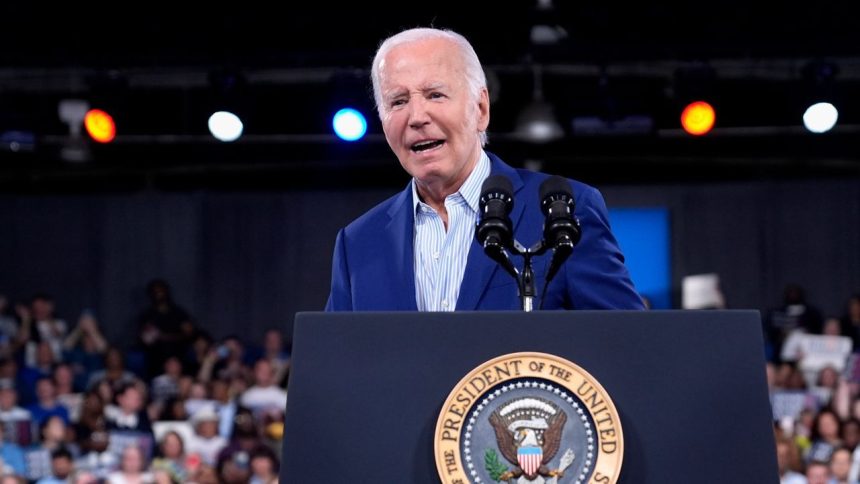 NY Democrats Debate Future of Biden's Campaign Amid Concerns