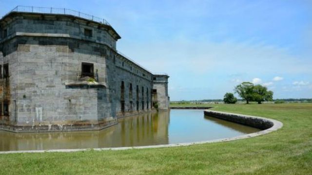 Behind Bars: The Eerie Legacy of Delaware’s Most Dangerous Prison