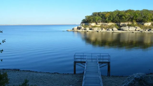 Beware: These are the Oklahoma Lakes with the Highest Snake Populations