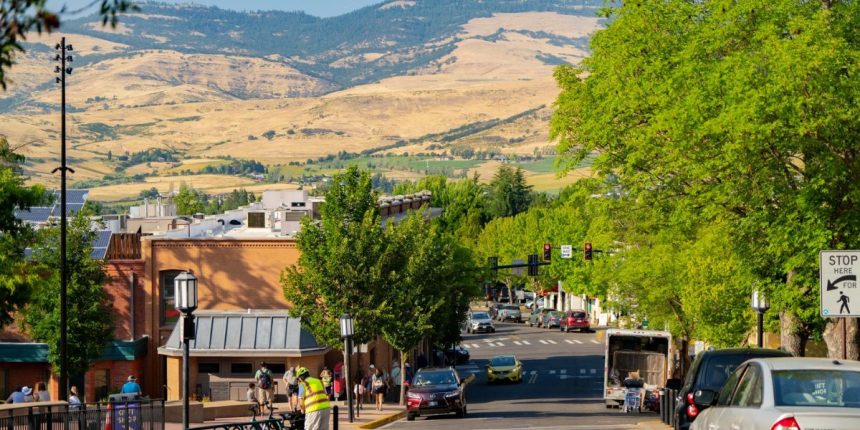 Charming Retreats The Top 5 Small Towns in Oregon You Must Visit in 2024