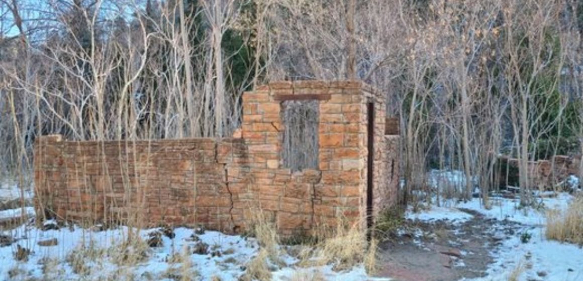 Haunted Arizona: The Spooky Abandoned Place You Should Avoid After Sunset