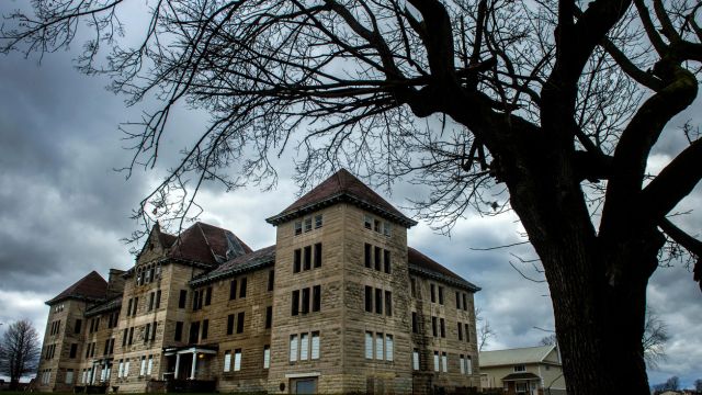 Haunted Heartland Illinois' Most Haunted Places Revealed 