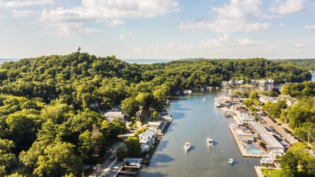 Michigan’s Best-Kept Secrets: 5 Small-Town Getaways to Explore