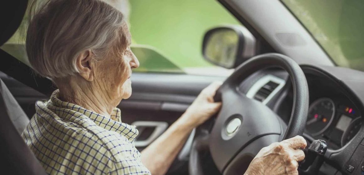 Seniors in Minnesota Your 2024 Driver's License Renewal Checklist