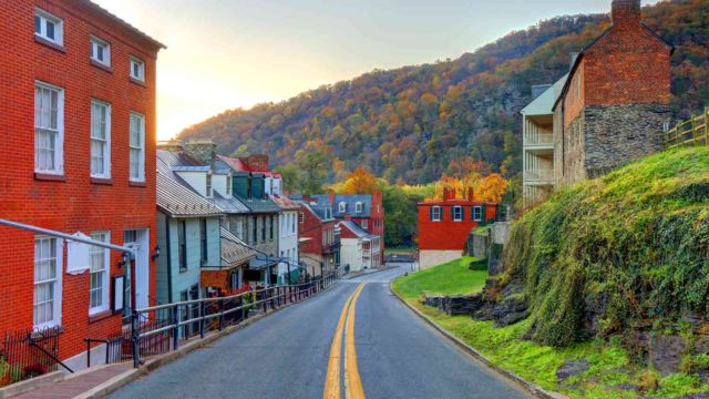 Small Town Splendor: Underrated Small Towns to Explore in West Virginia