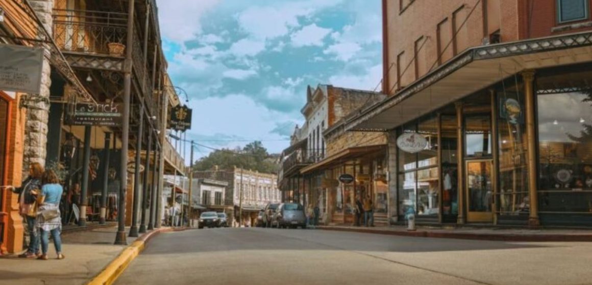 The Darling Small Towns of Arkansas A Guide to Charm and Character