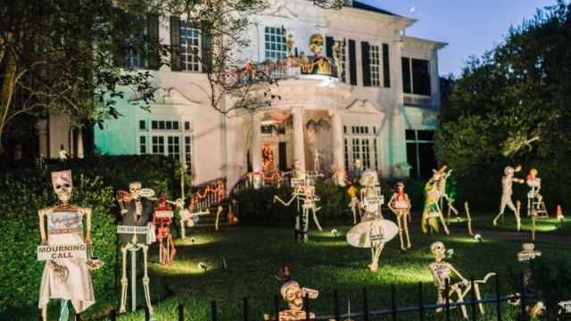 Ditch Mardi Gras Crowds: Celebrate Halloween in This Haunted, Festive City