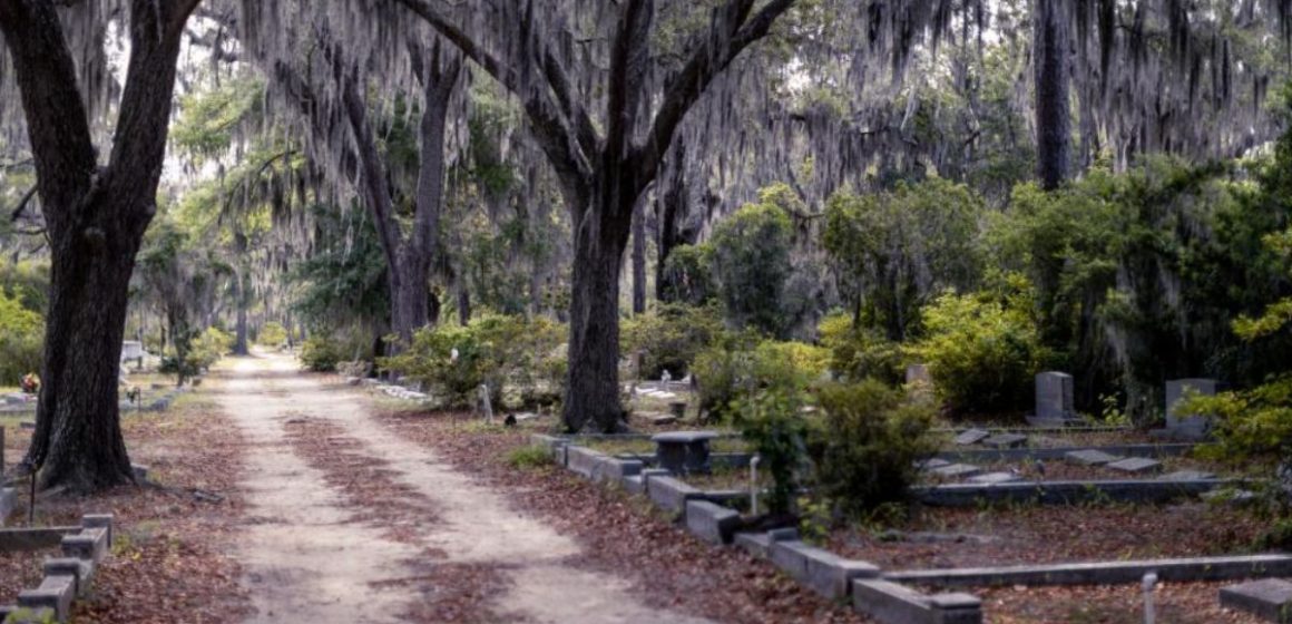 From Mansions to Cemeteries Georgia’s Most Haunted Places Revealed