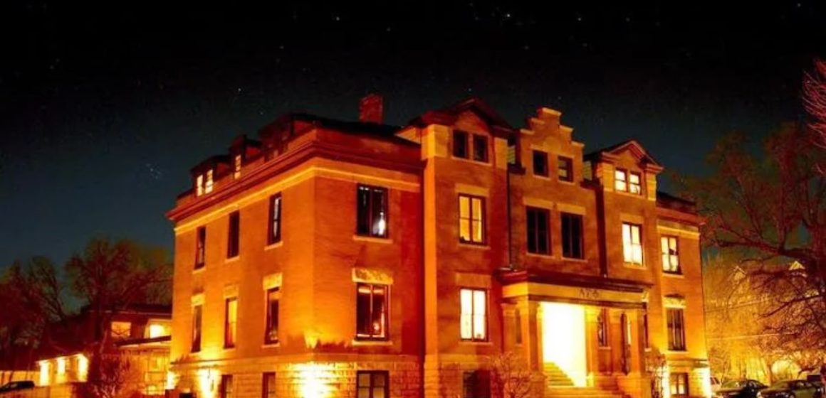 Ghostly Legends: The Haunting Mysteries of Kansas’ Darkest Places