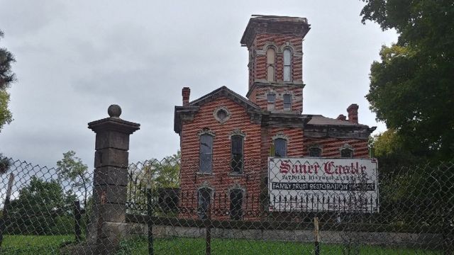 Ghostly Legends: The Haunting Mysteries of Kansas’ Darkest Places