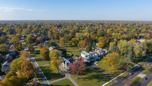 High-End Living: The Most Affluent Suburbs Surrounding Detroit