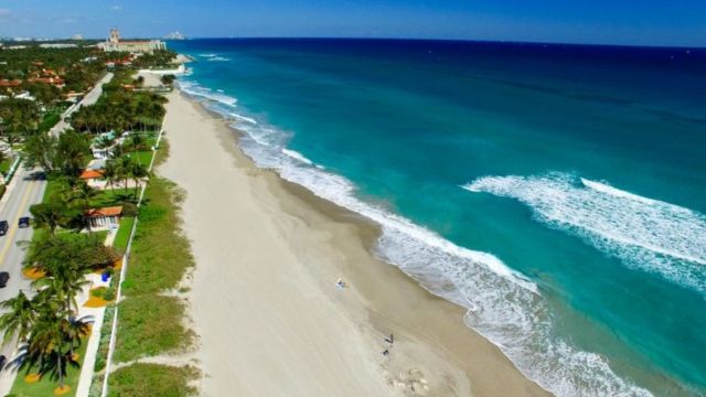 Research Reveals the Florida Beaches You Should Avoid at All Costs