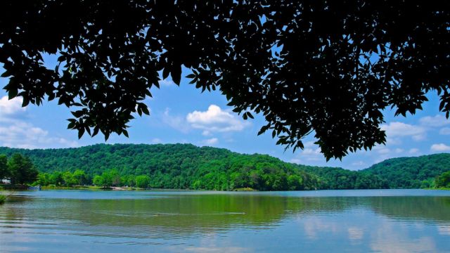 West Virginia’s Best-Kept Secrets: Most Memorable Small Towns to Explore