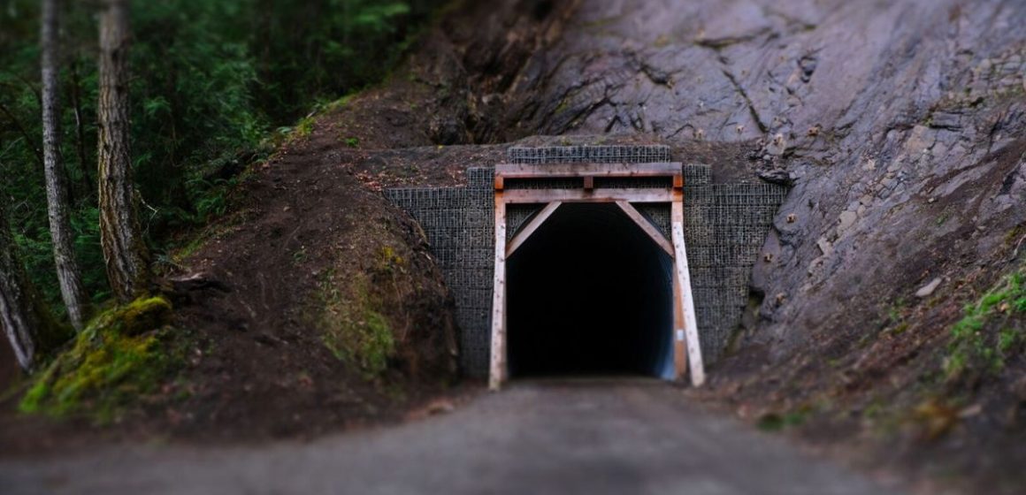 Dare to Hike The Spookiest National Park Trails Known for Hauntings