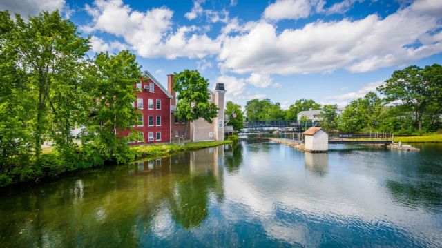 Darling Destinations: Small Towns to Fall in Love with in New Hampshire