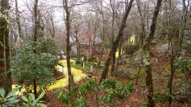 The Mysterious Land of Oz A Once-Abandoned Park That Haunts Once a Year 