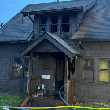 Elderly Woman Perishes, Man Rescued in Early Morning Kelso House Fire