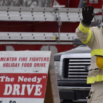 Mentor Fire Department Hosts 30th Annual ‘Rescue the Needy’ Food Drive at Great Lakes Mall