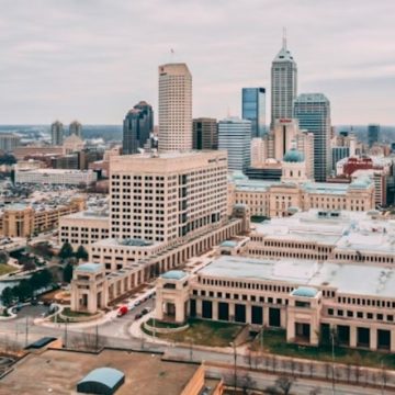 Indianapolis Weather Brings Mild Days Ahead with Weekend Showers NWS Reports