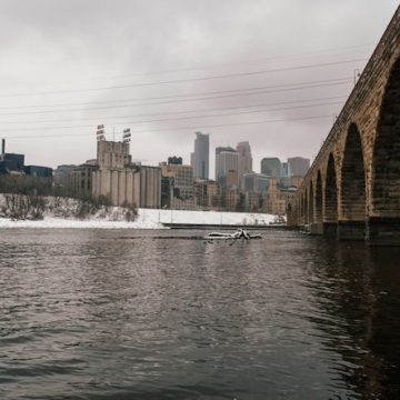 Minneapolis Braces for Cloudy and Chilly Thanksgiving Week with Possible Snow Flurries