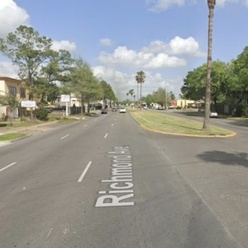 Houston Police Officers Injured in Pursuit, Suspect Faces Multiple Charges After Dragging Officer and Crashing Patrol Car