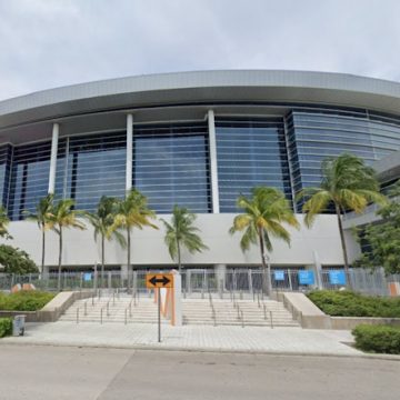 Miami Marlins’ 15th Annual Home Plate Meals Distribution Serves Thanksgiving Joy to Little Havana Families