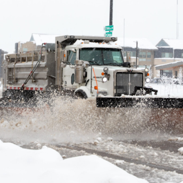 Douglas County Government Delays Opening by 90 Minutes Amidst Winter Weather Advisory