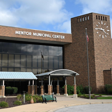 Mentor Honors Veterans and Prepares for Civic Meetings, Senior Scams and Flag Retirement in Focus