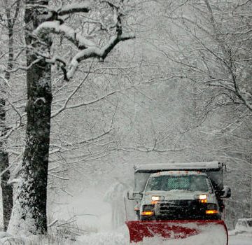 Wintry blast continues as Michigan recovers from Friday’s snowfall