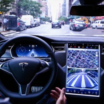 First lawsuit against Tesla for this technology: It’s so futuristic, it’s creating problems