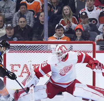 Red Wings fall to Flyers, have now lost 6 of 7