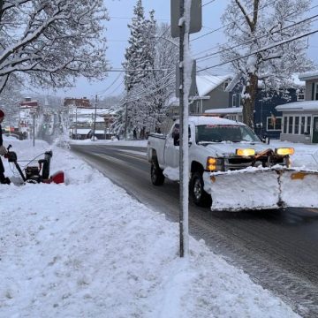 SNOWFALL ALERT Central and West Central Michigan Counties to See 2–5 Inches, Travel Delays Likely