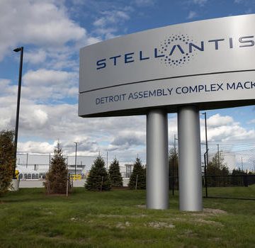 Stellantis offers $3.3 million in home repair grants for residents living near Detroit’s Mack plant